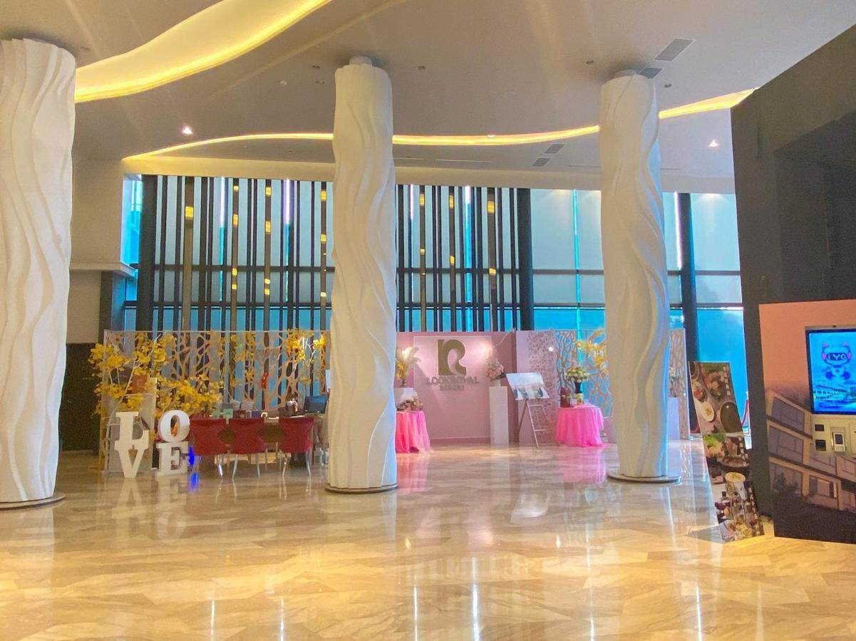 Look Royal Resort Chiayi City Exterior photo Lobby